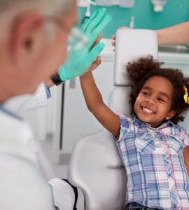 consulta ao dentista para crianças