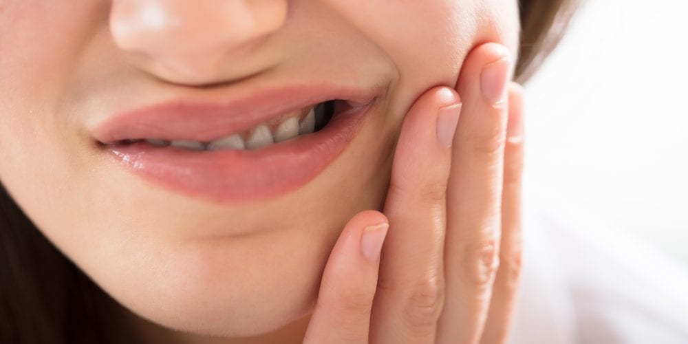 causas de sensibilidade nos dentes