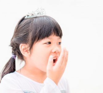 Mau hálito em crianças