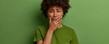 gosto amargo na boca